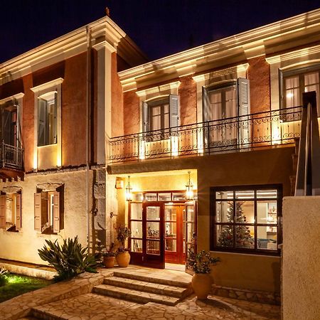 Archontiko Parnassus Dadi Hotell Amfikleia Exteriör bild