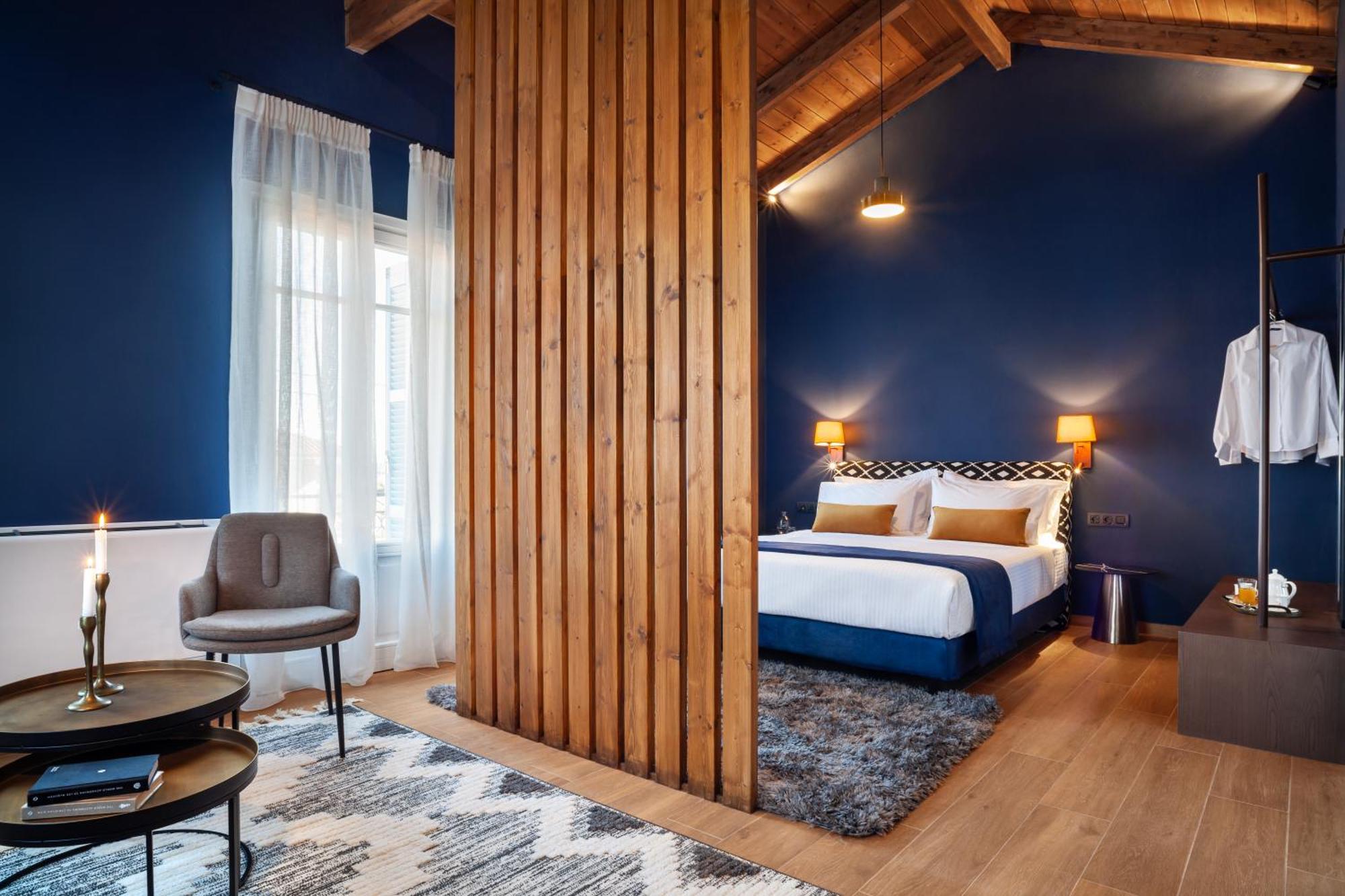 Archontiko Parnassus Dadi Hotell Amfikleia Exteriör bild