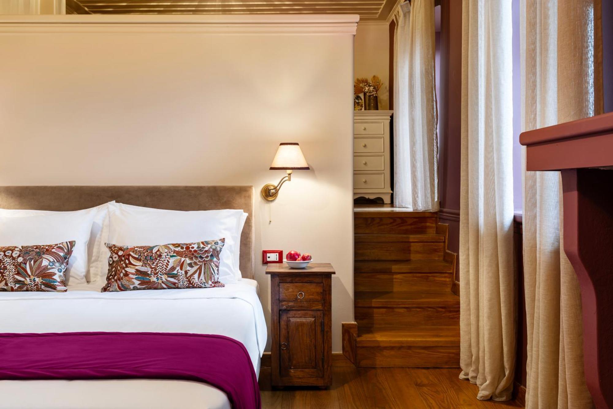 Archontiko Parnassus Dadi Hotell Amfikleia Exteriör bild