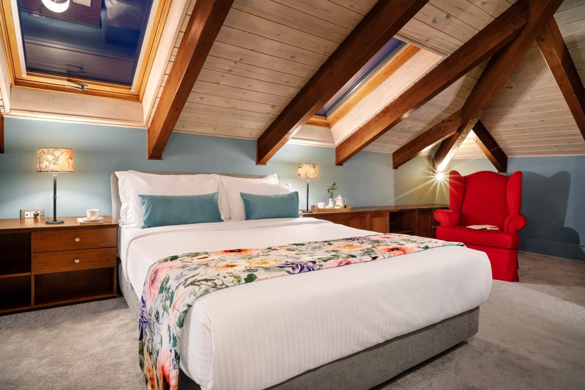 Archontiko Parnassus Dadi Hotell Amfikleia Exteriör bild