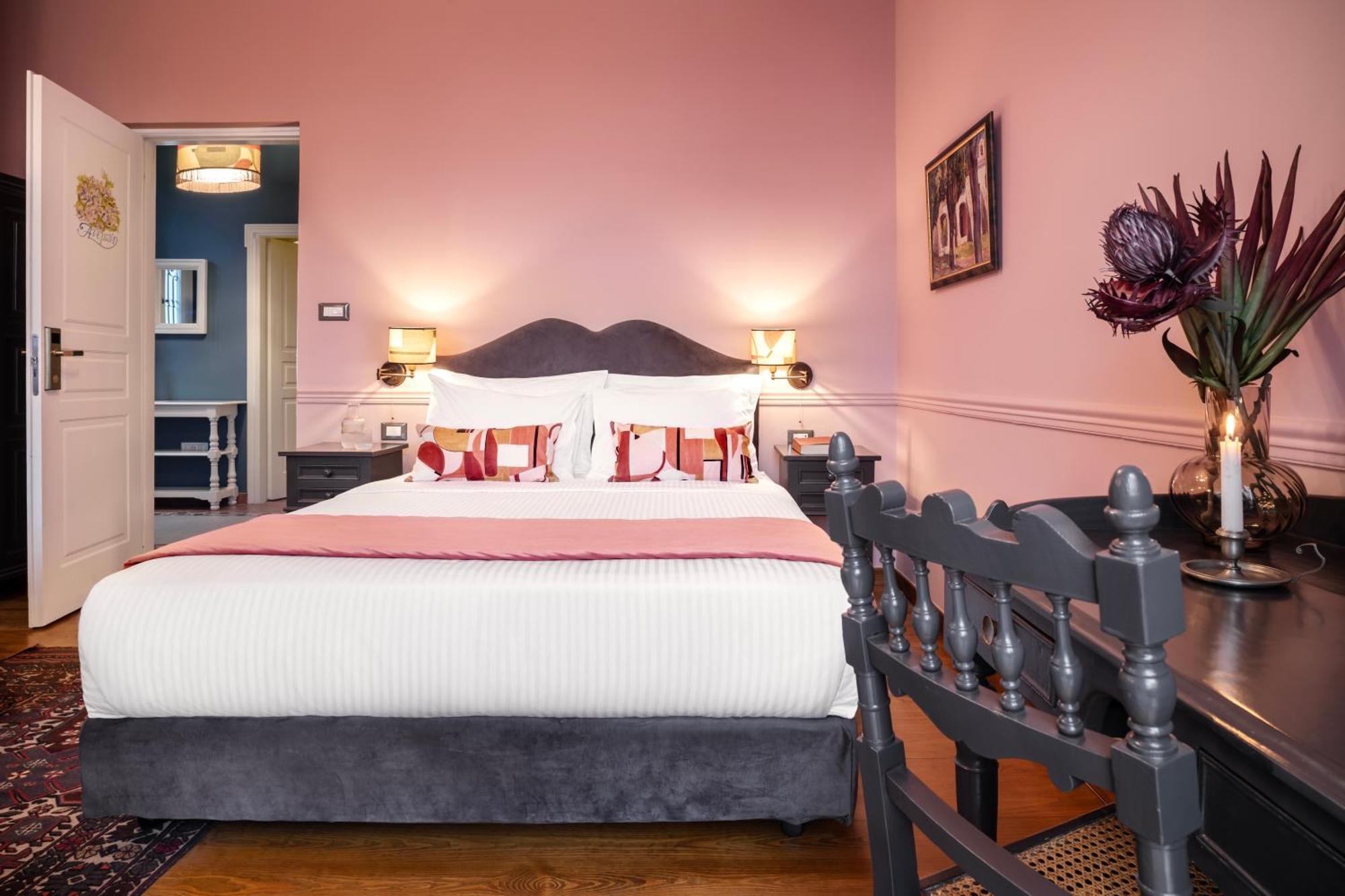 Archontiko Parnassus Dadi Hotell Amfikleia Exteriör bild